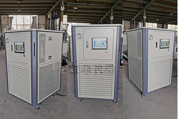 小型高低溫循環一體機的導熱油詳細介紹 小型高低溫循環一體機的導熱油詳細介紹